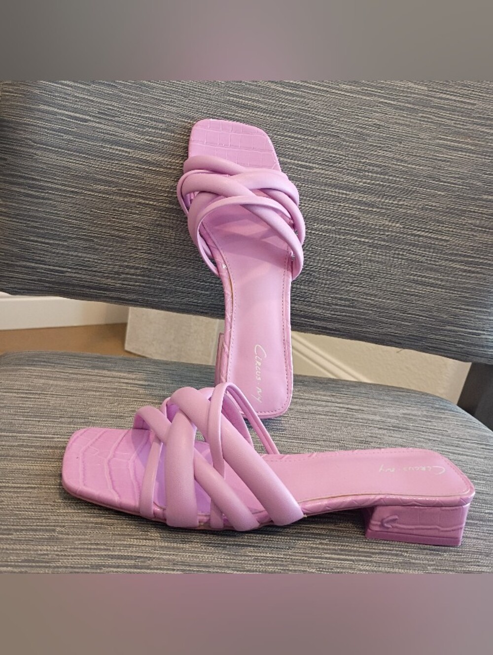 Circus by Sam Edelman Pink Strappy Slide Sandals Size 8